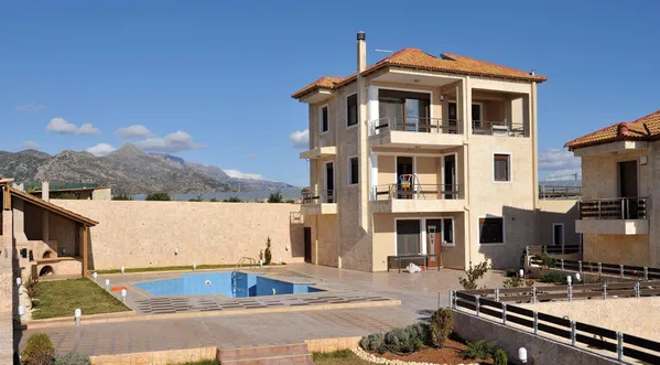 Sea View Five-Bedroom Villa for Sale in Ierapetra, Lasithi — photo 2