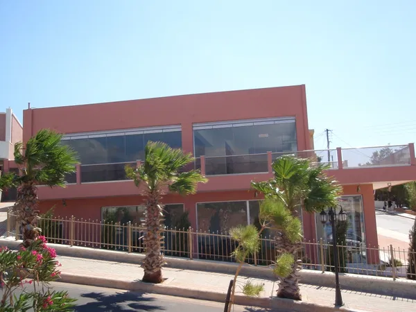 278 m² Sea-View Business for Sale in Makris Gialos, Lasithi — photo 2