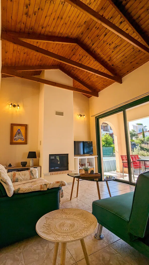 119 m² Three-Bedroom Villa for Sale in Kefalas, Apokoronas