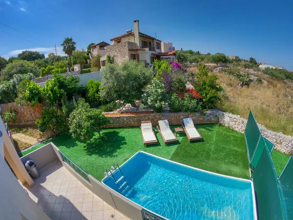 Three-Bedroom Villa for Sale in Kefalas, Apokoronas with Air conditioning — photo 2