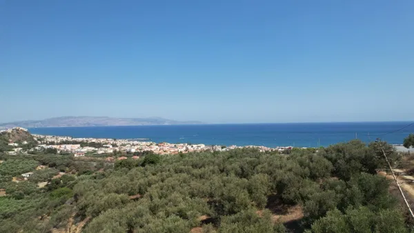 Sea-View 3,200 m² Plot for Sale in Agia Marina, Chania — photo 4