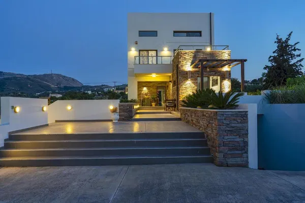 Six-Bedroom Villa for Sale in Tria Monastiria, Rethymnon — photo 3