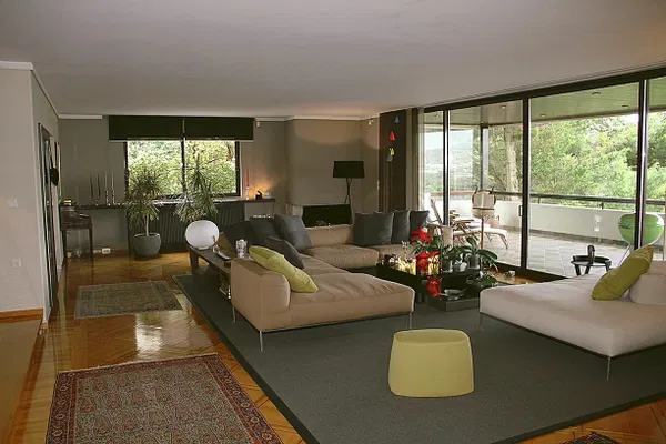 1150 m² Building for Sale in Ekali, Athens Northern suburbs — photo 3