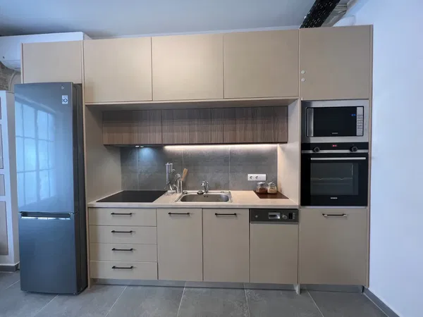82 m² Renovated One-Bedroom Apartment for Sale in Center Athens, Athens Center — photo 5