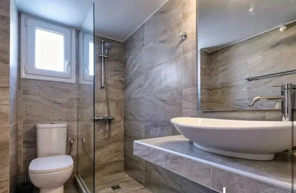 Renovated Two-Bedroom Apartment for Sale in Gyzi - Pedion Areos, Athens Center — photo 2