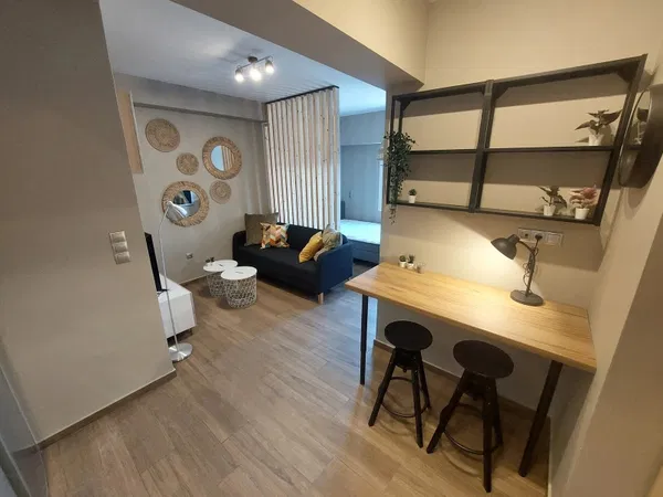 Renovated 74 m² Apartment with Two Bedrooms for Sale in Center Athens, Athens Center — photo 3