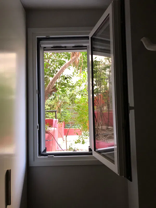 Two-Bedroom Renovated Apartment for Sale in Kolonaki - Lycabettus, Athens Center — photo 2