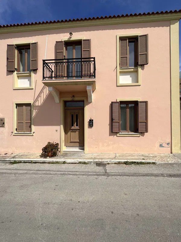 Three-Bedroom Villa for Sale in Chalepa, Chania — photo 2