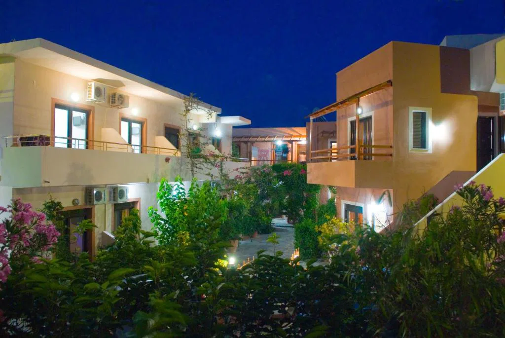 Hotel for Sale in Paleochora, Kandanos-Selino