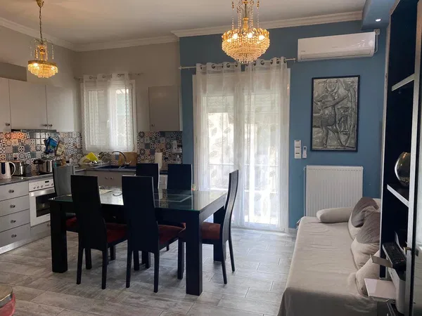 Renovated Four-Bedroom Apartment for Sale in Center Athens, Athens Center — photo 3
