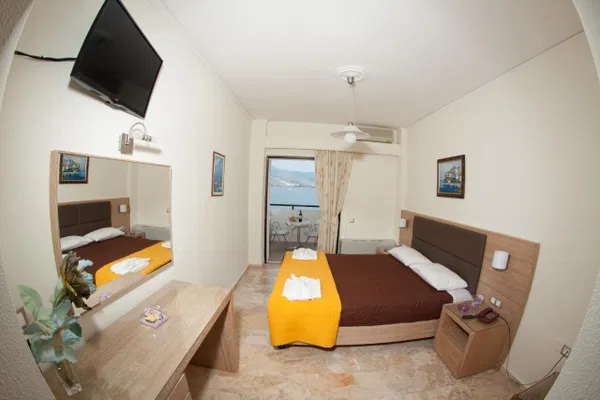 Sea-View Hotel for Sale in Ionian Sea, Ionian Islands — photo 4
