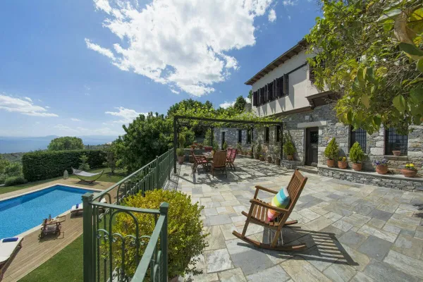 Renovated Three-Bedroom Villa for Sale in Pelion, Volos — photo 3