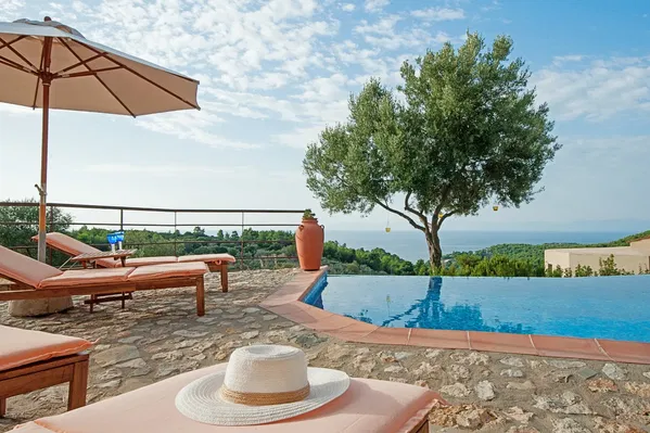 Two-Bedroom Sea View Villa for Sale in Alonissos, Magnesia