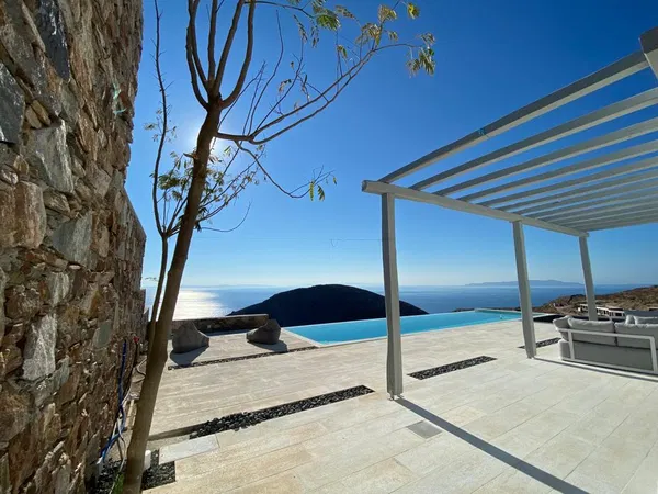Four-Bedroom Modern Villa for Sale in Syros, Cyclades — photo 3
