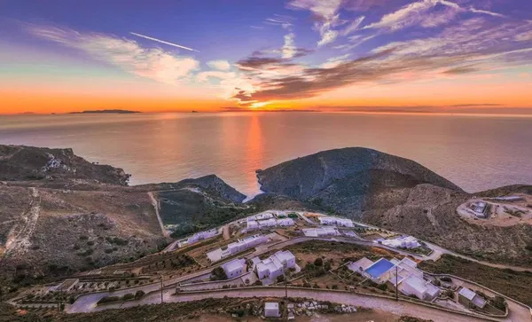 Four-Bedroom Modern Villa for Sale in Syros, Cyclades — photo 4