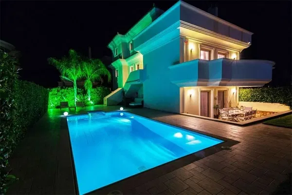 Sea View Four-Bedroom Villa for Sale in Kalyvia Thorikou, Lagonisi