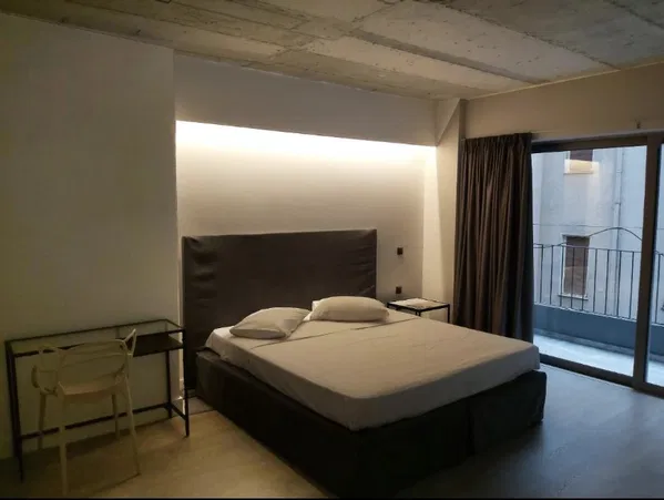 750 m² Building for Sale in Exarchia - Neapoli, Athens Center — photo 4