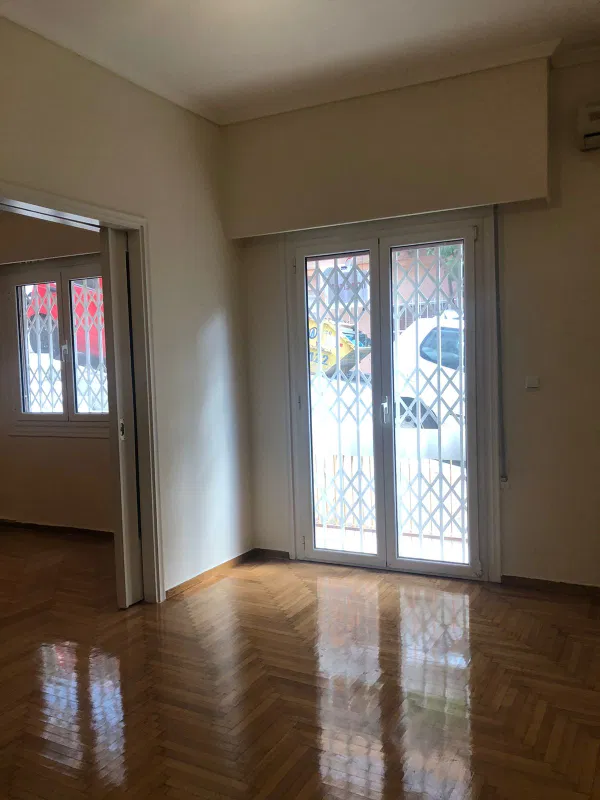 79 m² Two-Bedroom Apartment for Sale in Exarchia - Neapoli, Athens Center — photo 2