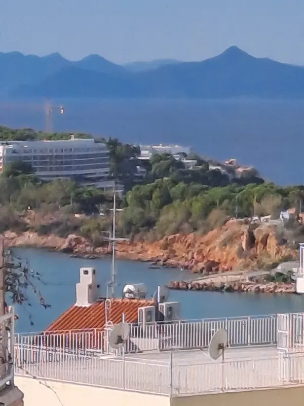 Sea View Three-Bedroom Villa for Sale in Vouliagmeni, Athens Southern suburbs — photo 2