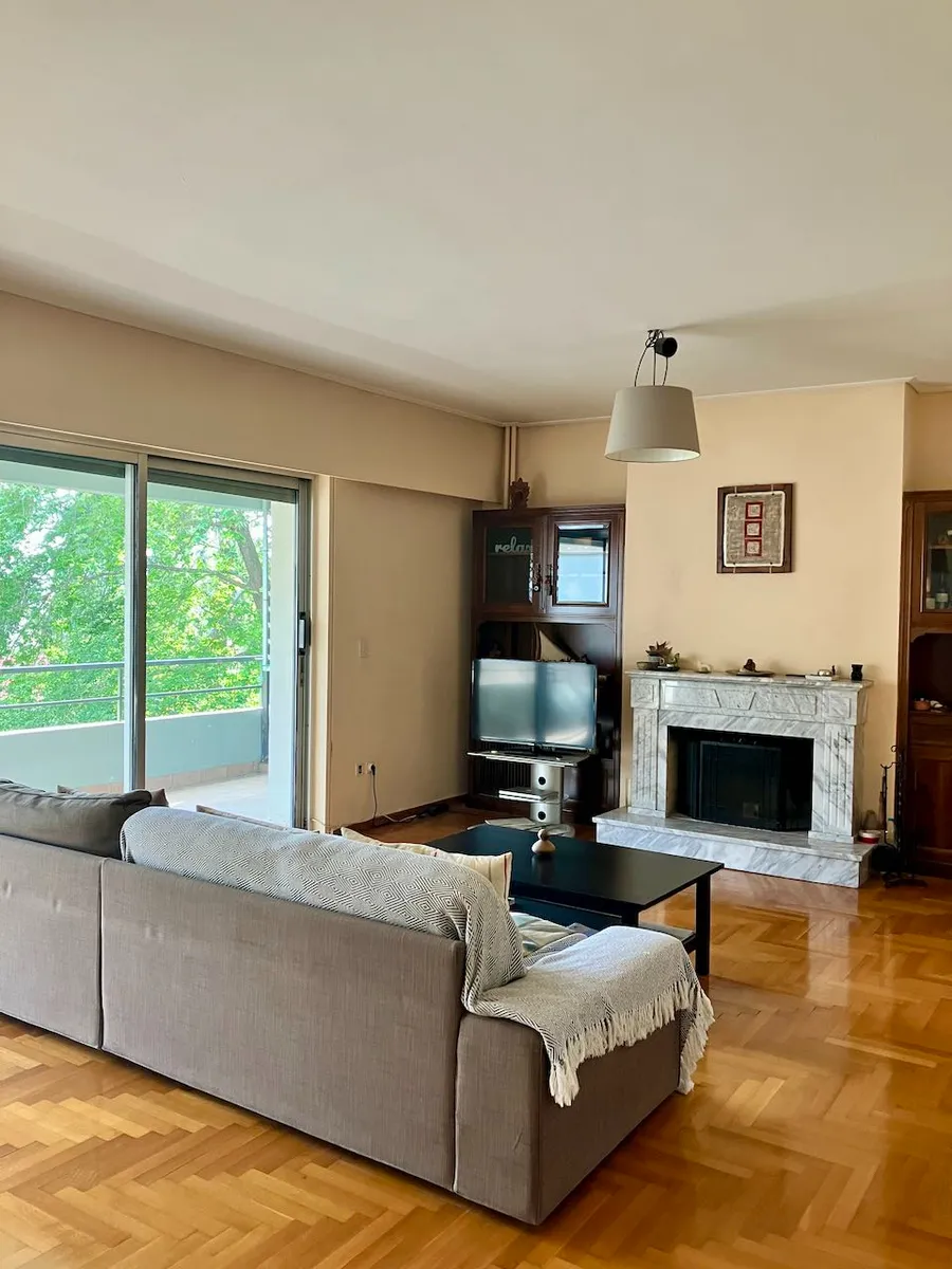 93 m² Two-Bedroom Apartment for Sale in Nea Erythraia, Athens Northern suburbs