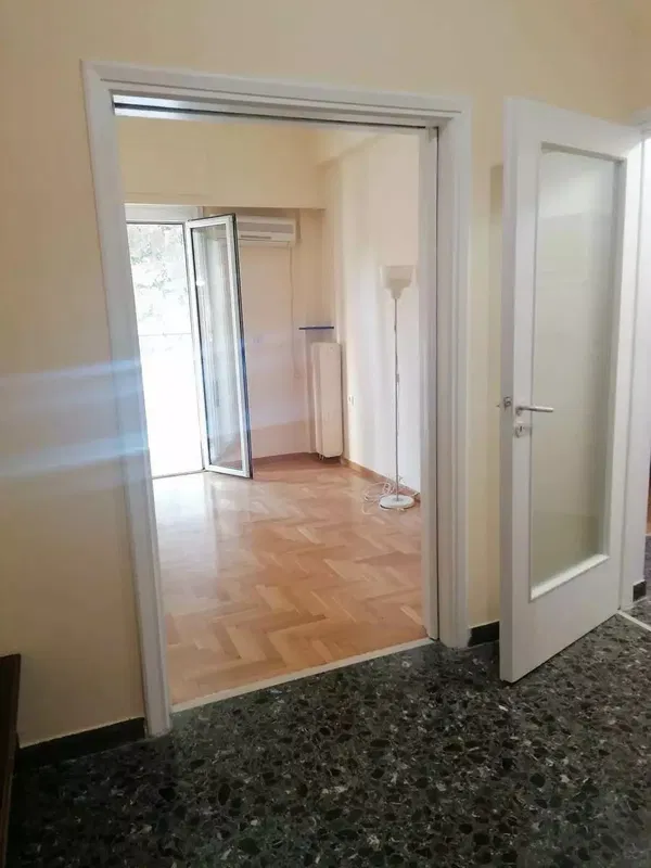 45 m² One-Bedroom Apartment for Sale in Center Athens, Athens Center — photo 3