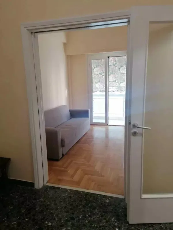 45 m² One-Bedroom Apartment for Sale in Center Athens, Athens Center — photo 2