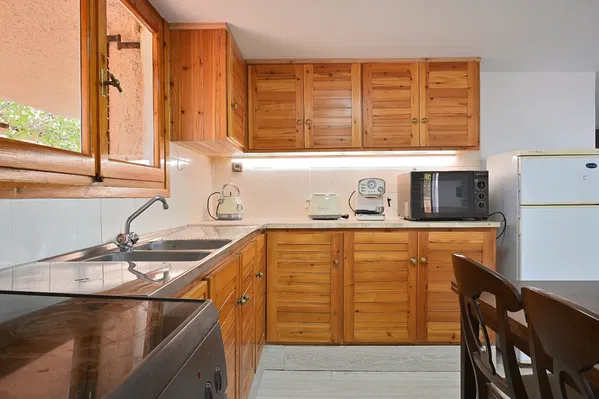 Renovated Two-Bedroom Apartment for Sale in Voula, Athens Southern suburbs — photo 5
