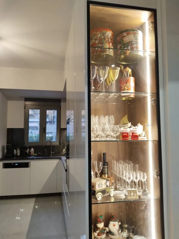 Modern Four-Bedroom Apartment for Sale in Palaio Faliro, Athens Southern suburbs — photo 3