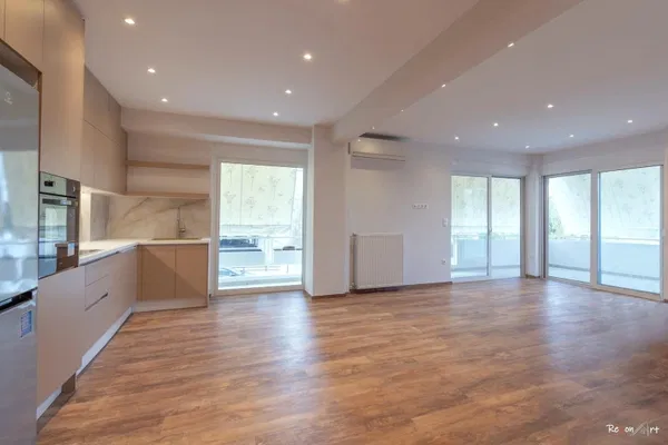95 m² Apartment with Three Bedrooms for Sale in Glyfada, Athens Southern suburbs — photo 2