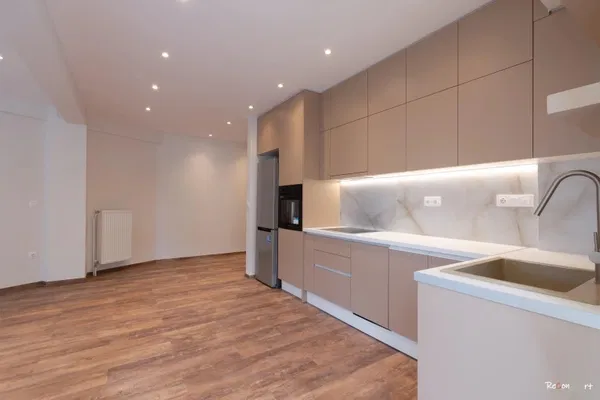 95 m² Apartment with Three Bedrooms for Sale in Glyfada, Athens Southern suburbs — photo 4