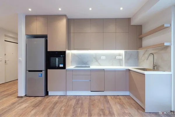 95 m² Apartment with Three Bedrooms for Sale in Glyfada, Athens Southern suburbs — photo 5