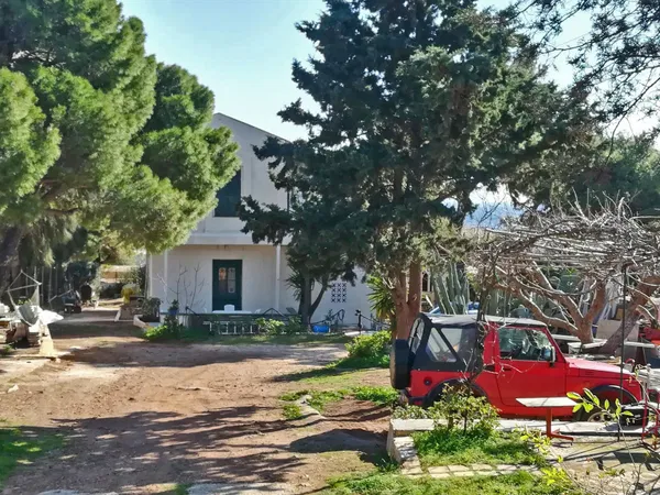 Sea-View Six-Bedroom Villa for Sale in Sounio, Attica — photo 4