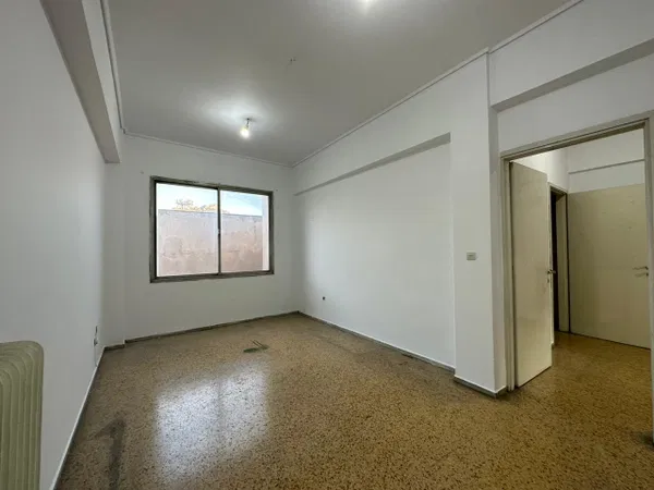 87 m² Two-Bedroom Apartment for Sale in Exarchia - Neapoli, Athens Center — photo 5