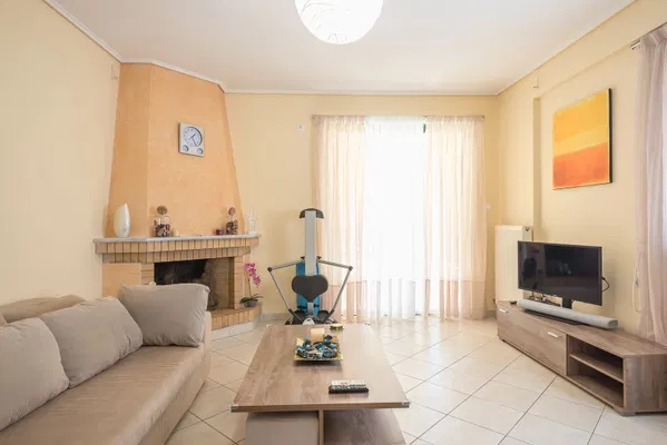 Renovated Two-Bedroom Apartment for Sale in Saronida, Attica — photo 4