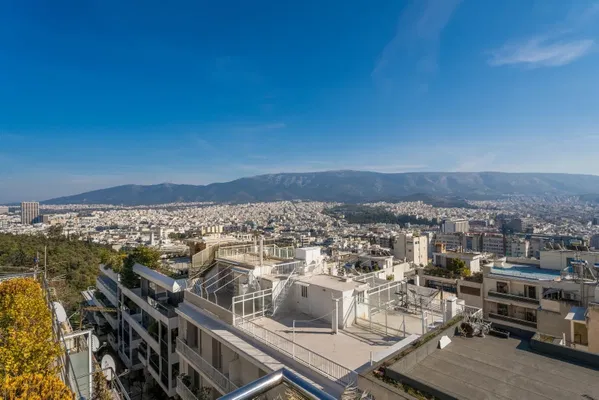 Four-Bedroom Villa for Sale in Kolonaki - Lycabettus, Athens Center — photo 3