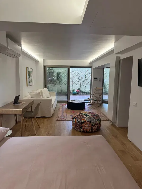 Renovated 55 m² Apartment with One Bedrooms for Sale in Ampelokipoi, Athens Center — photo 2