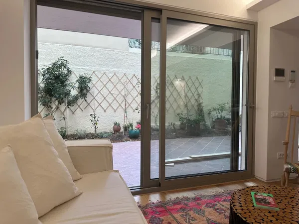 Renovated 55 m² Apartment with One Bedrooms for Sale in Ampelokipoi, Athens Center — photo 4