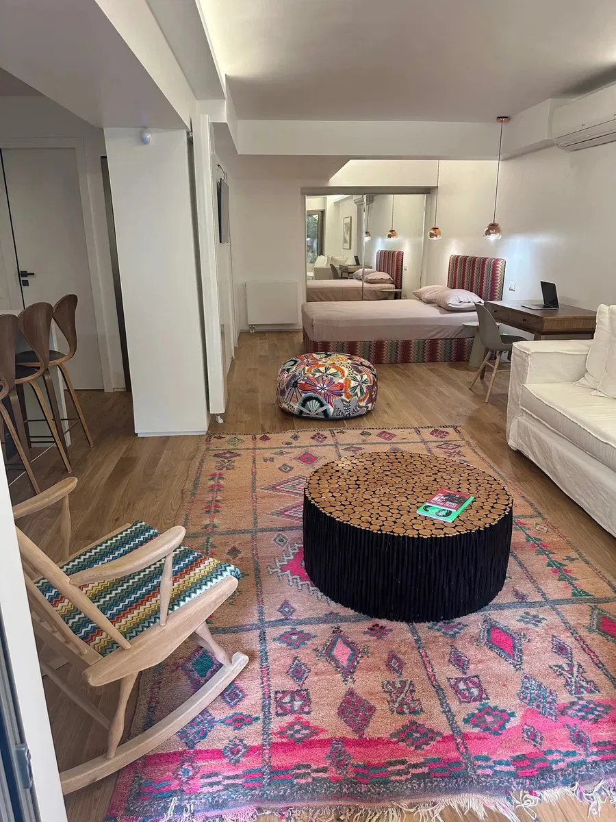 Renovated 55 m² Apartment with One Bedrooms for Sale in Ampelokipoi, Athens Center