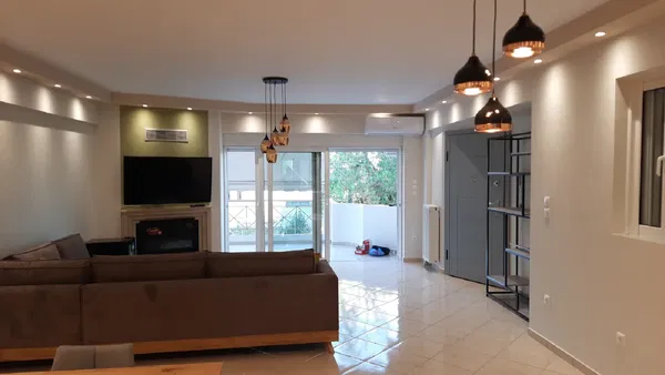 Two-Bedroom Renovated Apartment for Sale in Elliniko, Athens Southern suburbs — photo 5