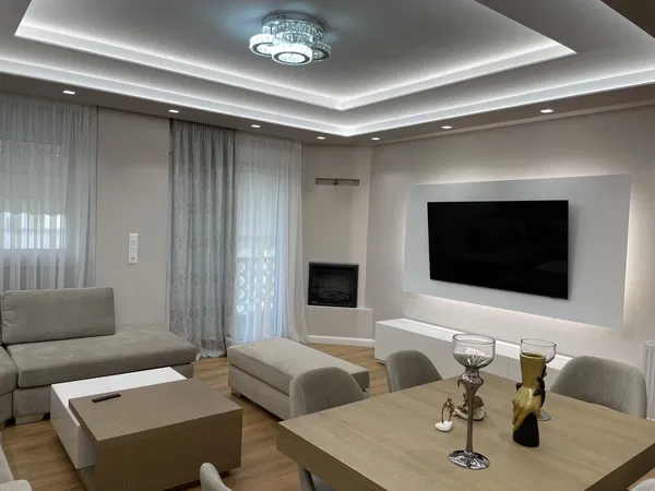 Renovated 75 m² Apartment with Two Bedrooms for Sale in Gyzi - Pedion Areos, Athens Center