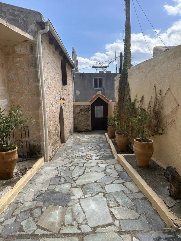 Two-Bedroom Villa for Sale in Heraklion — photo 3