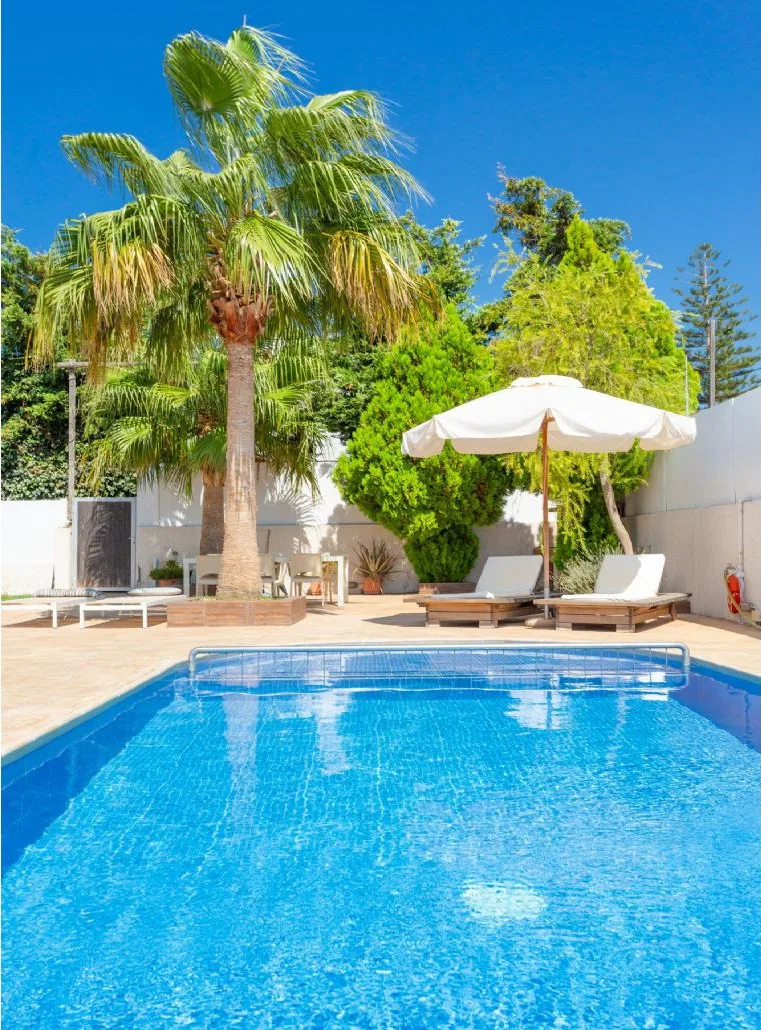 Sea View Seven-Bedroom Villa for Sale in Rethymnon