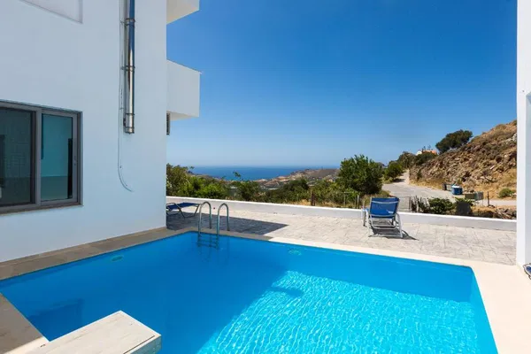 Sea-View Six-Bedroom Villa for Sale in Plakias, Agios Vassilios — photo 2