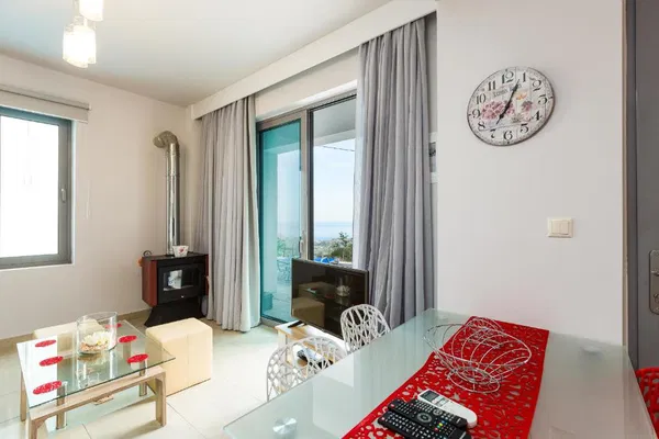 Sea-View Six-Bedroom Villa for Sale in Plakias, Agios Vassilios — photo 5