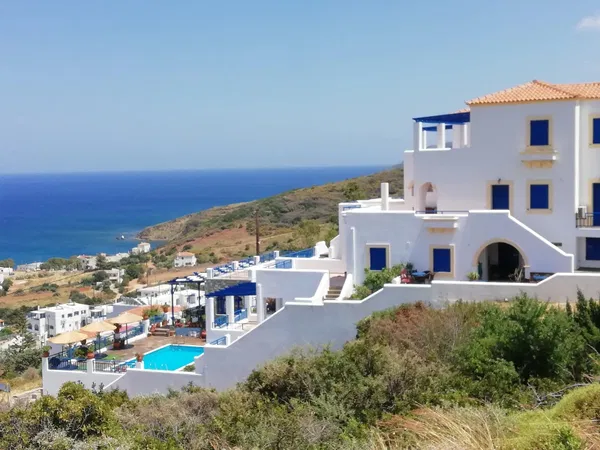 1022 m² Sea View Hotel for Sale in Kythira, Ionian Islands — photo 3