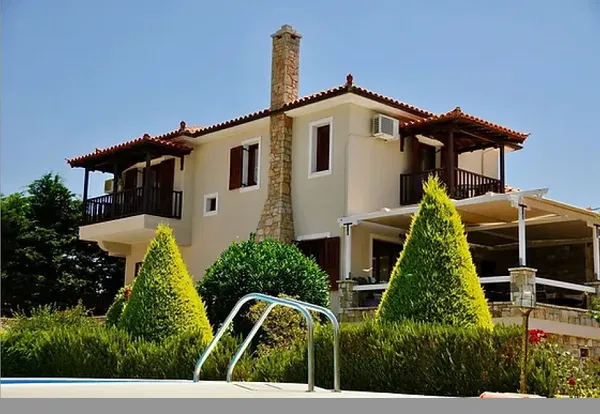 200 m² Villa with Three Bedrooms for Sale in Alonissos, Magnesia — photo 3