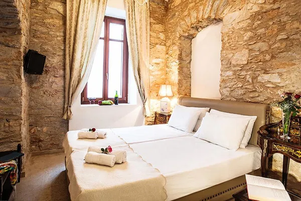 Renovated Hotel for Sale in Skiathos, Sporades Islands — photo 3
