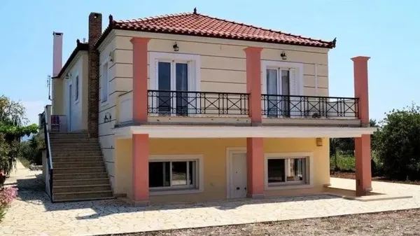Sea-View 245 m² Villa with Seven Bedrooms for Sale in Nafplio, Argolida — photo 2