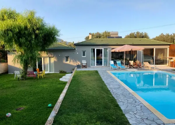 Six-Bedroom Apartment for Sale in Corinth, Korinthos — photo 3