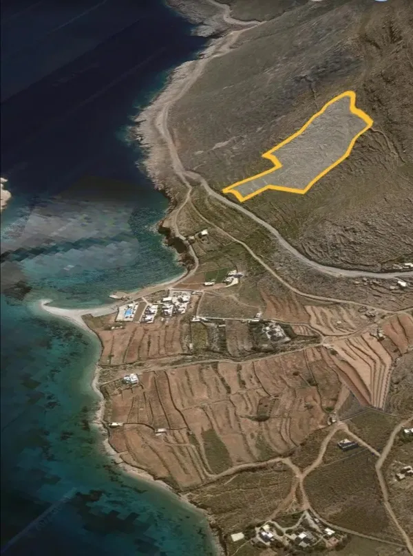 Sea-View 26,800 m² Land for Sale in Amorgos, Cyclades — photo 2